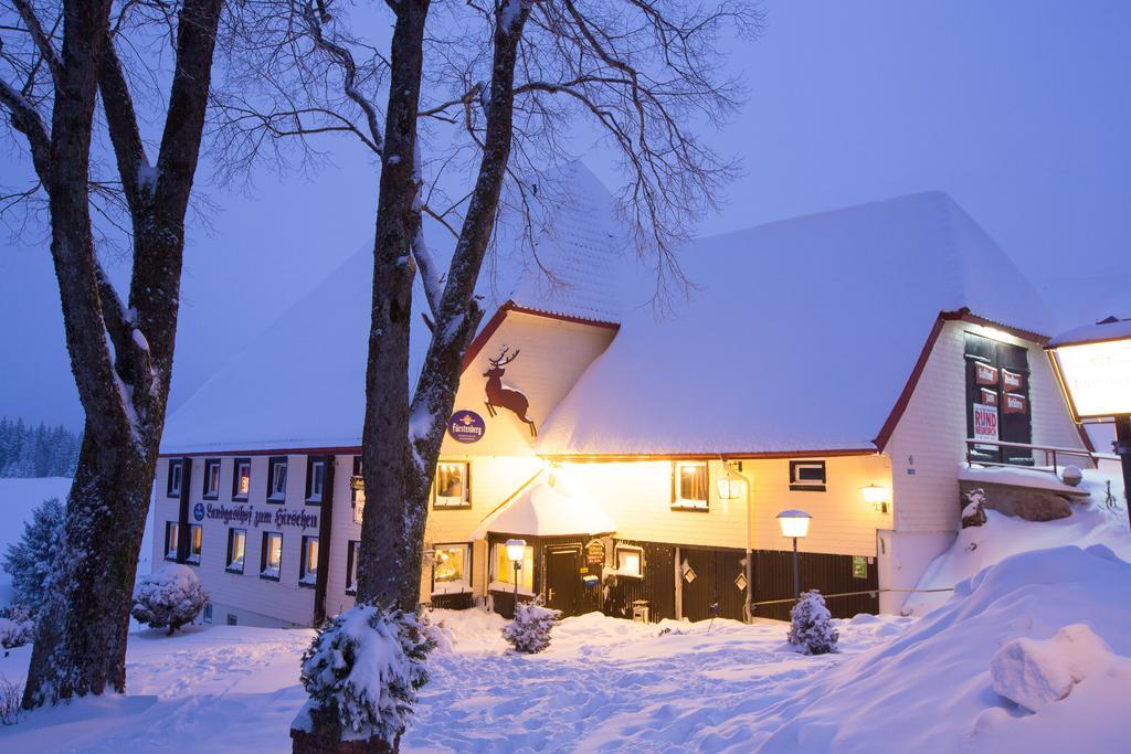 Gasthaus Zum Hirschen Фуртванген Екстериор снимка